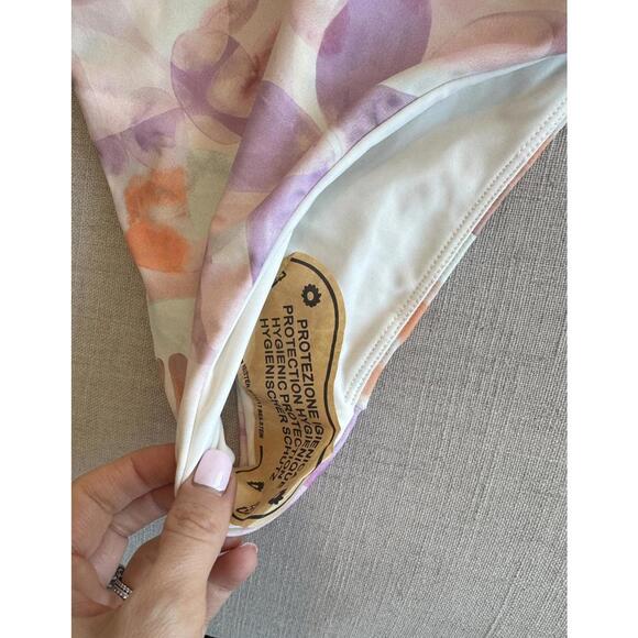 Sofia Richie x House of Harlow 1960 Kodi One Piece 70s Watercolor Medium - Picture 7 of 7